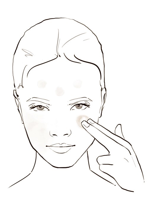 Apply cc cream
