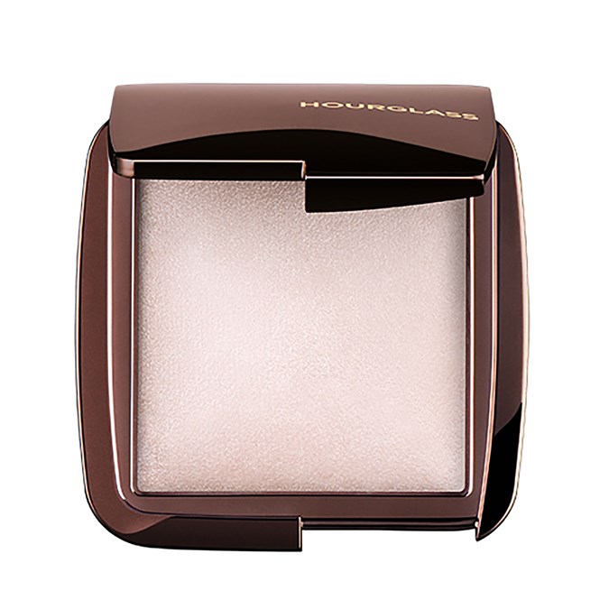 Hourglass-Ambient-Lighting-Powder