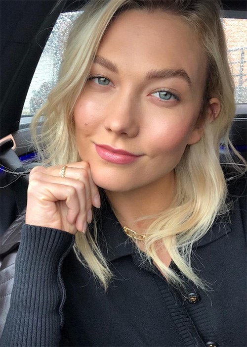 Karlie Kloss glowing skin