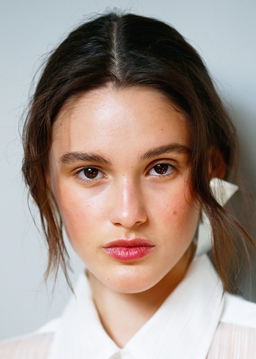 new way to apply blush