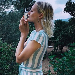 Perfume Brands: Top 9 Best Perfumes - Poppy Delevingne