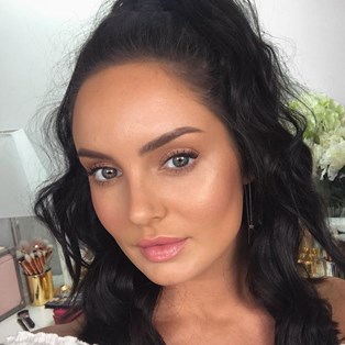 How to match your foundation correctly