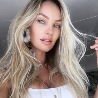 Candice Swaneopol's beachy hair trick