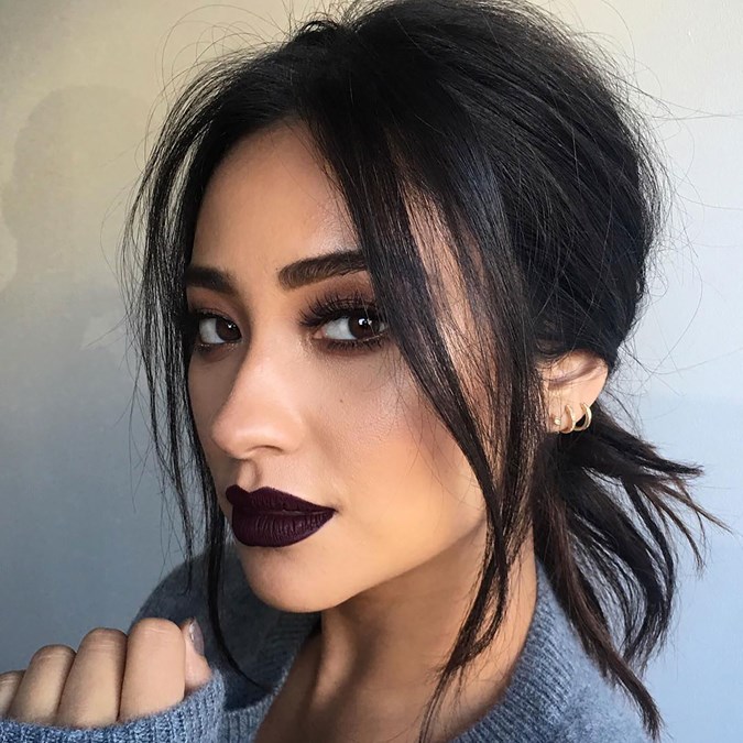 Shay Mitchell messy ponytail