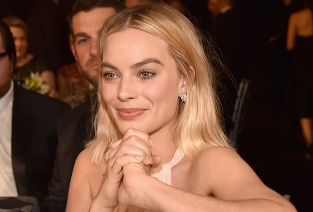 Best Monthly Beauty Subscription Boxes Australia - Margot Robbie