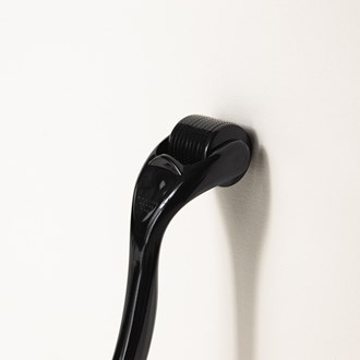 /media/46881/dermaroller-s.jpg