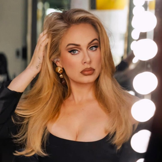 /media/65039/adele-favourite-eyeliner-s.png